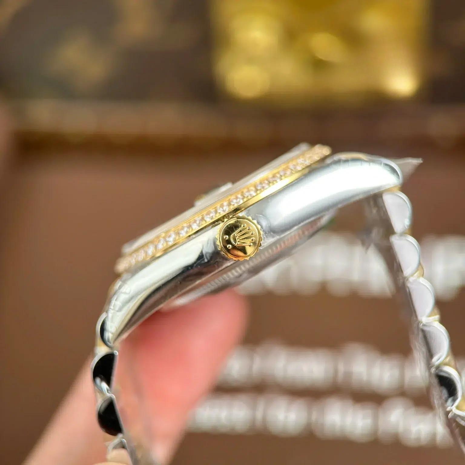 Rolex Datejust 126283RBR Two Tone Yellow Gold Fluted-Motif Diamond Dial Diamond Bezel Jubilee 11 Best Replica VSF 36mm