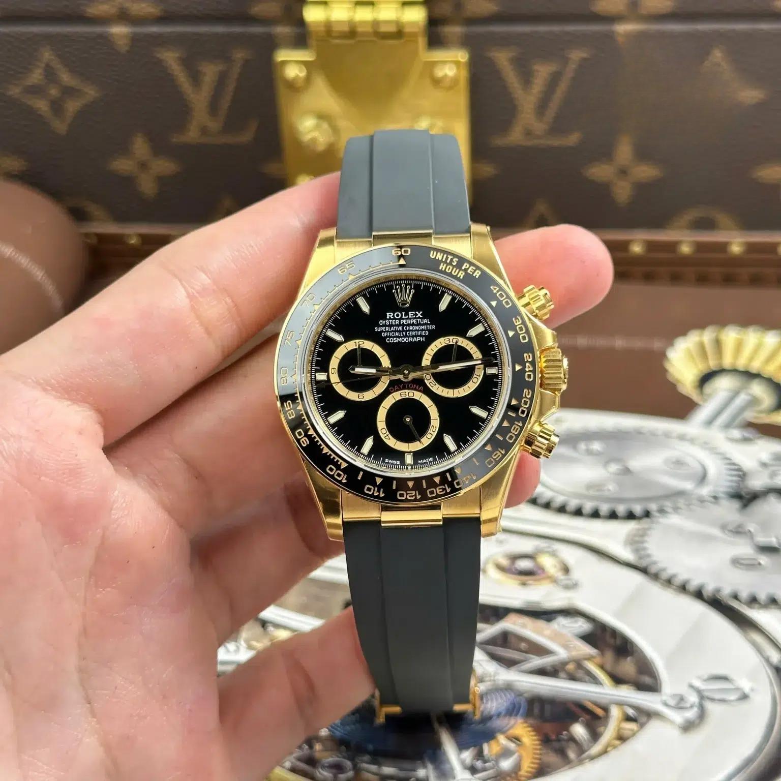 Rolex Daytona 126518LN-0008 Yellow Gold Black Dial Oysterflex Bracelet Best Replica VSF 40mm
