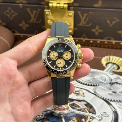 Rolex Daytona 126518LN Yellow Gold Intense Black & Champagne-Colour Dial Oysterflex Bracelet Best Replica VSF 40mm
