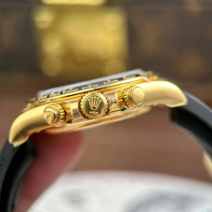 Rolex Daytona 126518LN Yellow Gold Intense Black & Champagne-Colour Dial Oysterflex Bracelet Best Replica VSF 40mm
