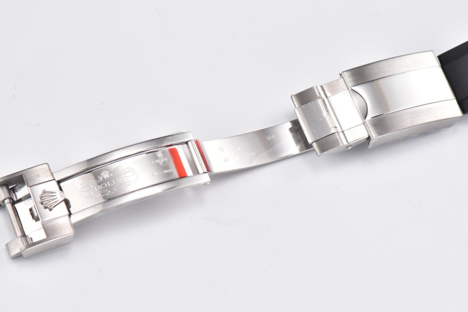 Rolex Daytona Oysterflex White Gold Diamond Dial 11 Replica Clean Factory 40mm