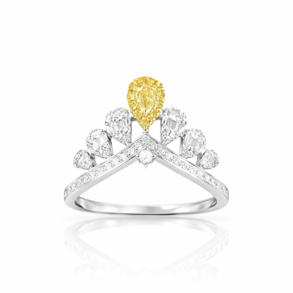 18k gold inlaid with natural diamond crown ring,0.55ct  featuring a step diamond, teardrop diamond, and yellow diamond ring