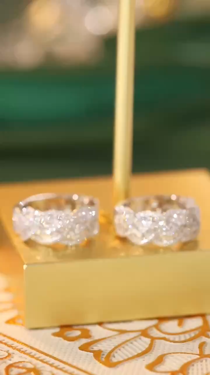 18k Gold Earrings Set with 0.56ct Natural Diamond