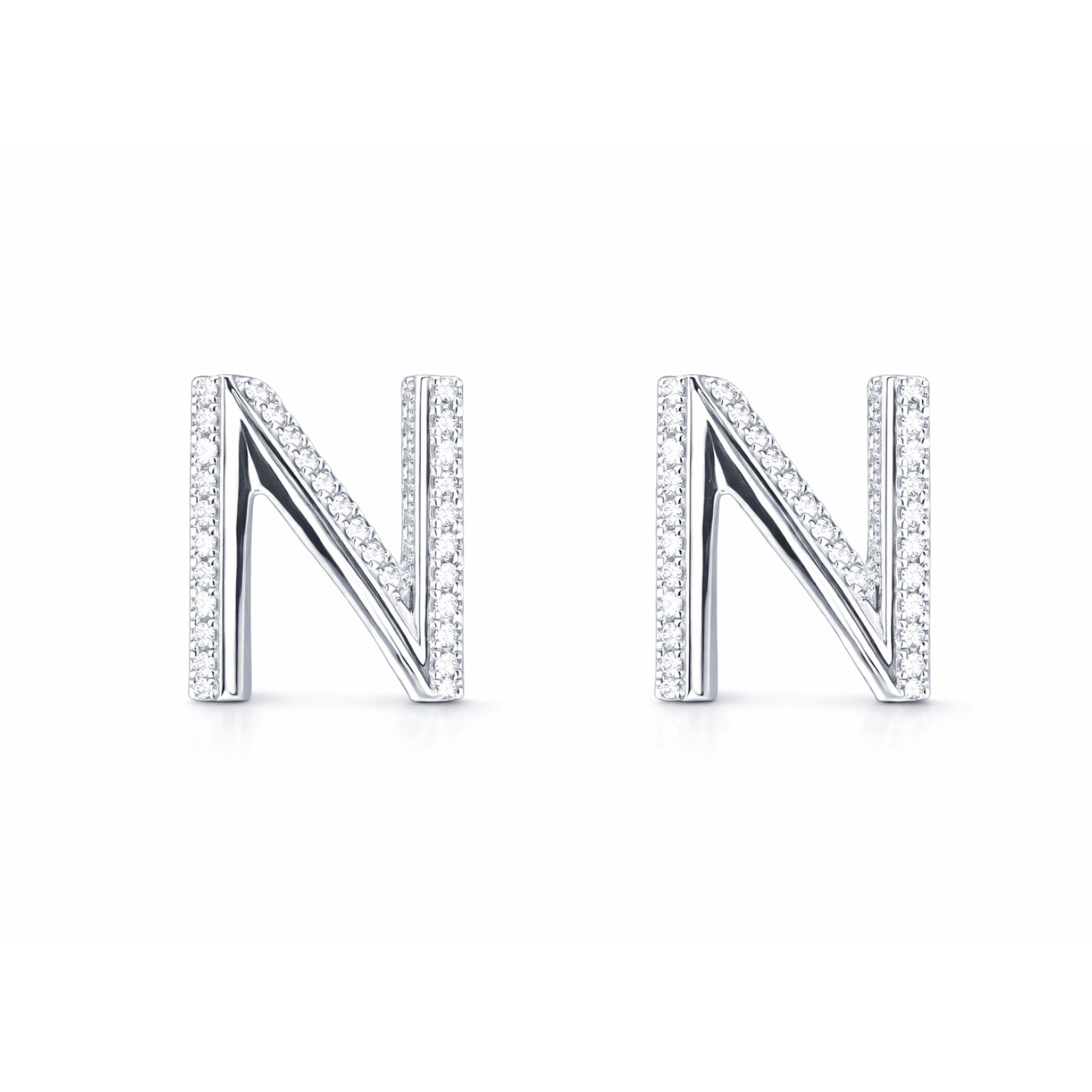 Leaves 18K Gold Natural Diamond Stud Earrings | Cluster-Set 0.24CT Diamonds