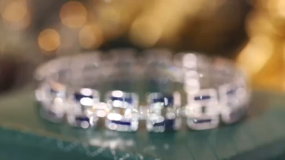 18k Gold Sapphire Diamond Bracelet with Bezel Setting, Luxurious Circle of 8.40ct Blue Sapphires