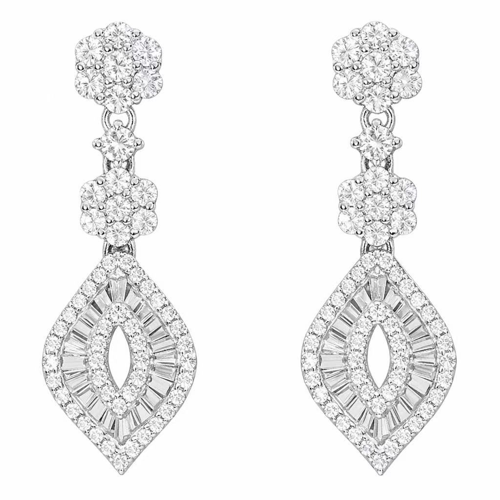 18k Gold Earrings, Studded with 0.76ct Natural Diamond 