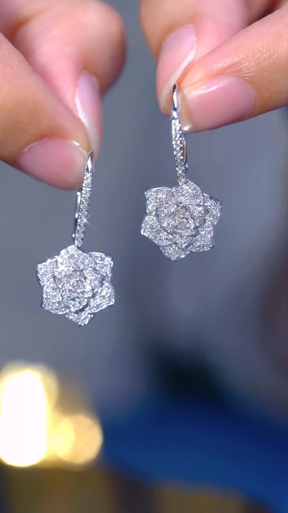 18K Gold Natural Diamond Stud Earrings | Cluster-Set 0.80CT Diamonds flowers roses