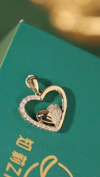 18k Gold with Pendant, Heart-Shaped Design, 0.15ct Natural Diamond （Does not include chain.）