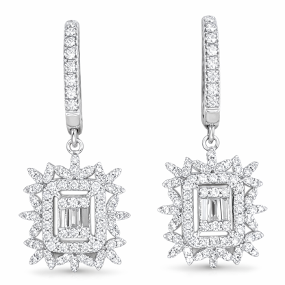 18k Gold Earrings, Studded with 0.60ct Natural Diamond 