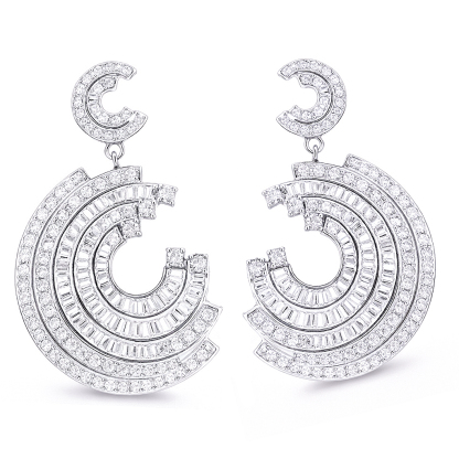 18k Gold Earrings, Studded with 1.00ct Natural Diamond 