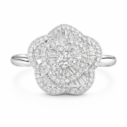 18k gold ring set with a natural diamond; the diamond features a Tapered Baguette cut and weighs 0.50carats.