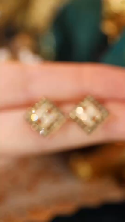18k Gold Diamond Earrings with 1.30ct Black Diamond