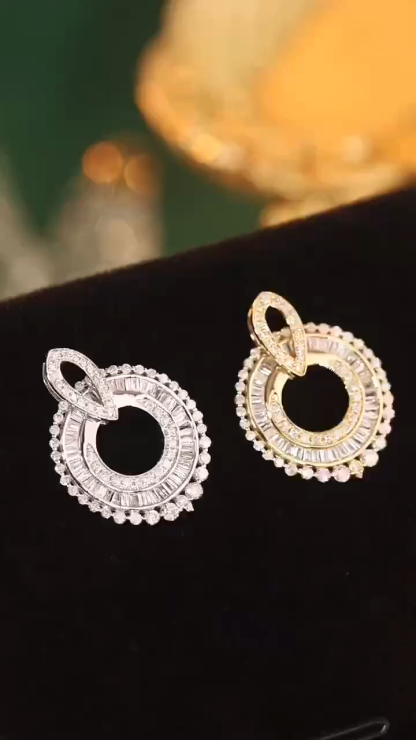 18k Gold with Pendant,0.70ct Natural Diamond （Does not include chain.）