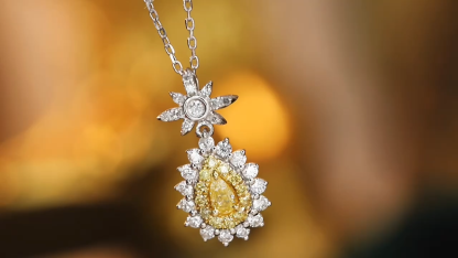 18k gold yellow diamond necklace with a natural diamond of 0.40ct