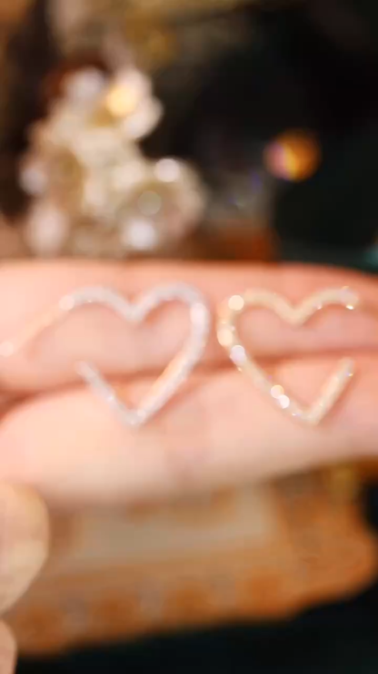 18k Gold Diamond Earrings, Heart Shape, Natural Diamond 0.70ct