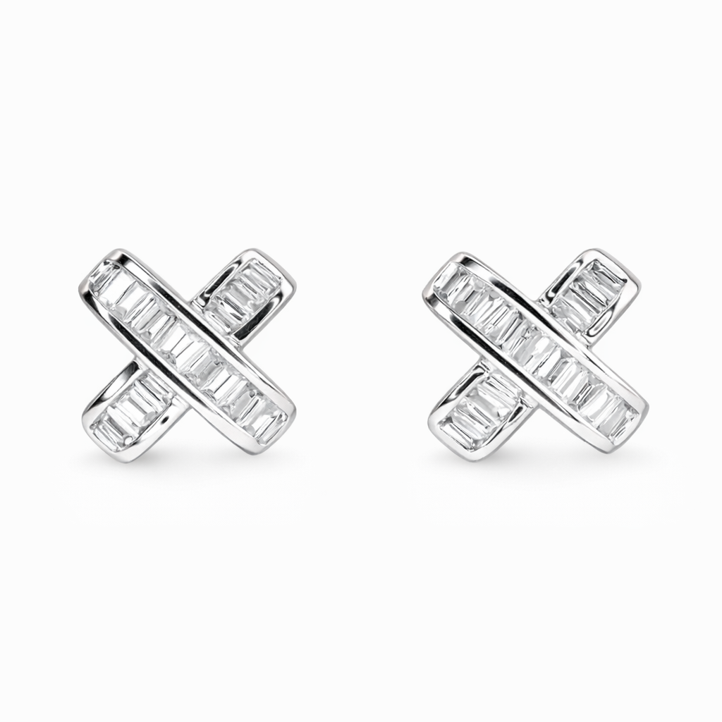 18k Gold Earrings, Studded with 0.20ct Natural Diamond 