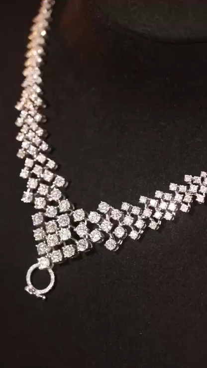 18k Gold Necklace – Luxurious Diamond-Set Evening Gown Necklace with 10ct Natural Diamonds