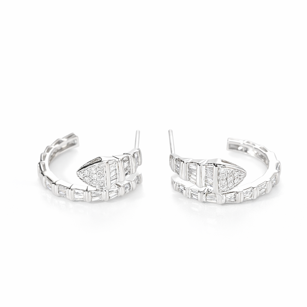 Leaves 18K Gold Natural Diamond Stud Earrings | Cluster-Set 0.24CT Diamonds