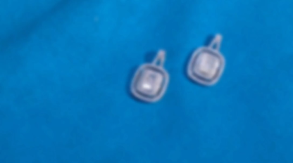 18k Gold Pendant, Flower Design, 0.40ct Diamond (chain not included)