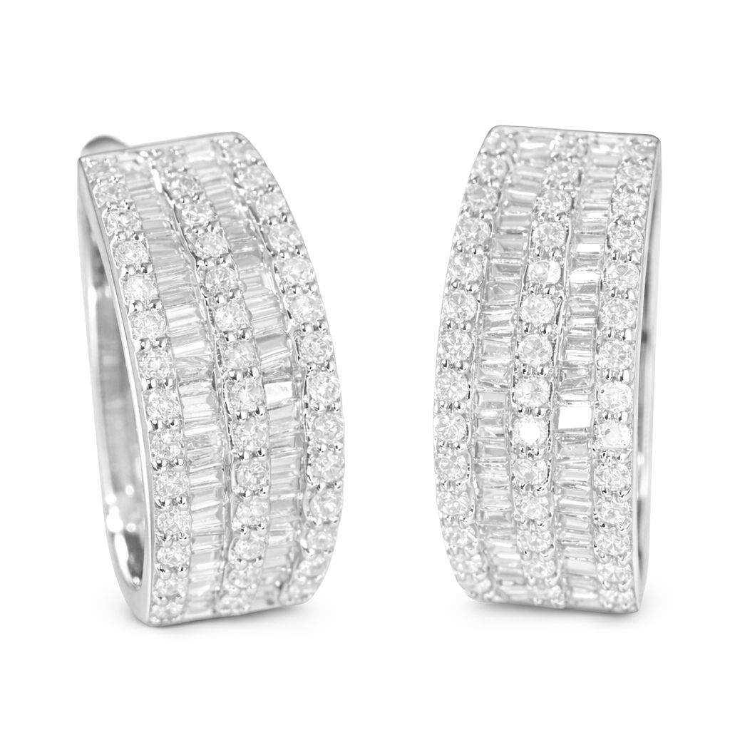 18k Gold Earrings, Studded with 1.60ct Natural Diamond 