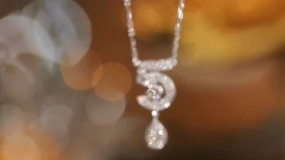 18k Gold Diamond Necklace with 0.40ct Natural Diamond