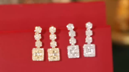 18k gold earrings set with 0.50ct natural diamond