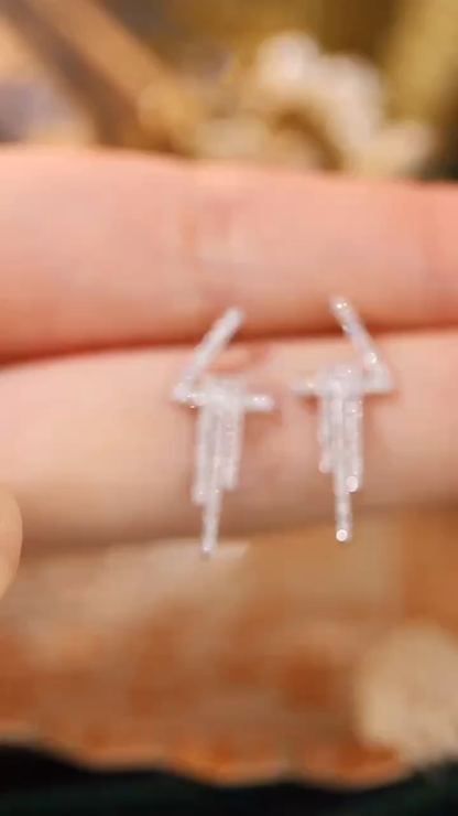 18k Gold Earrings Studded with 0.30ct Natural Diamond