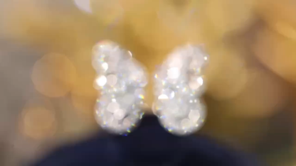 18k Gold Ring, Butterfly Design, Inlaid with 0.90ct Natural Diamond