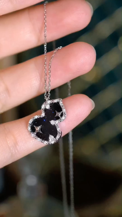 18k Gold Gourd Necklace Set with 0.15ct Natural Diamond