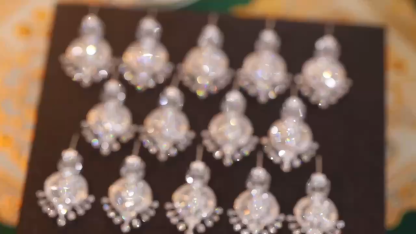 18k Gold Earrings, Studded with 1.50ct Natural Diamond 