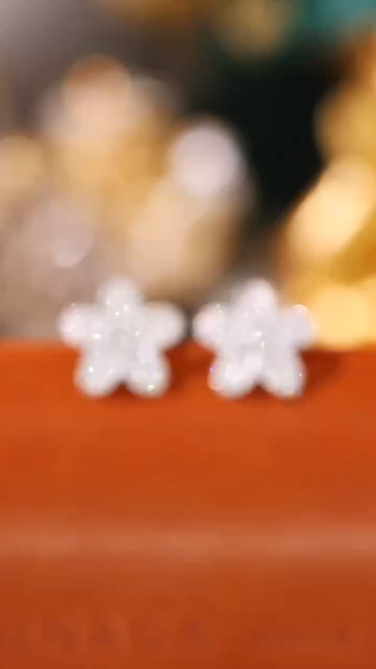 18K Gold Natural Diamond Stud Earrings | Cluster-Set 0.50CT Diamonds flowers 