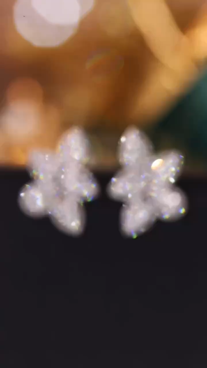 18k Gold Earrings, Studded with 0.90ct Natural Diamond 