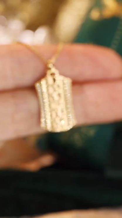 18k Gold Diamond Necklace with 0.08ct Natural Diamond