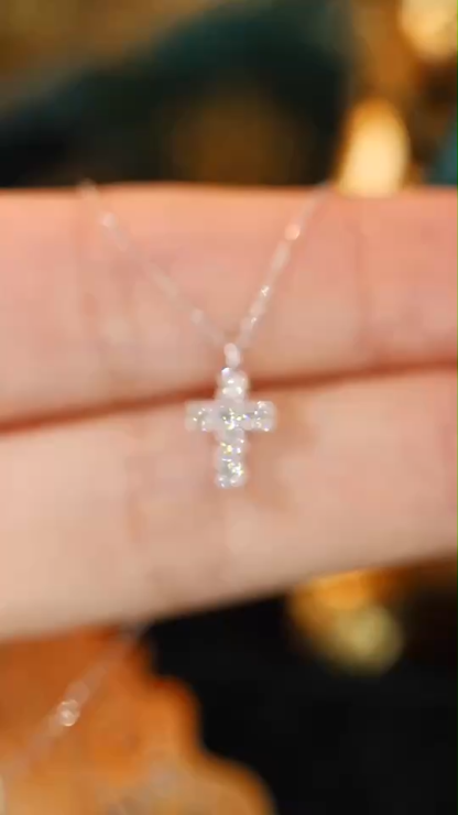 18k gold necklace with cross design, natural diamond weighing 0.20ct