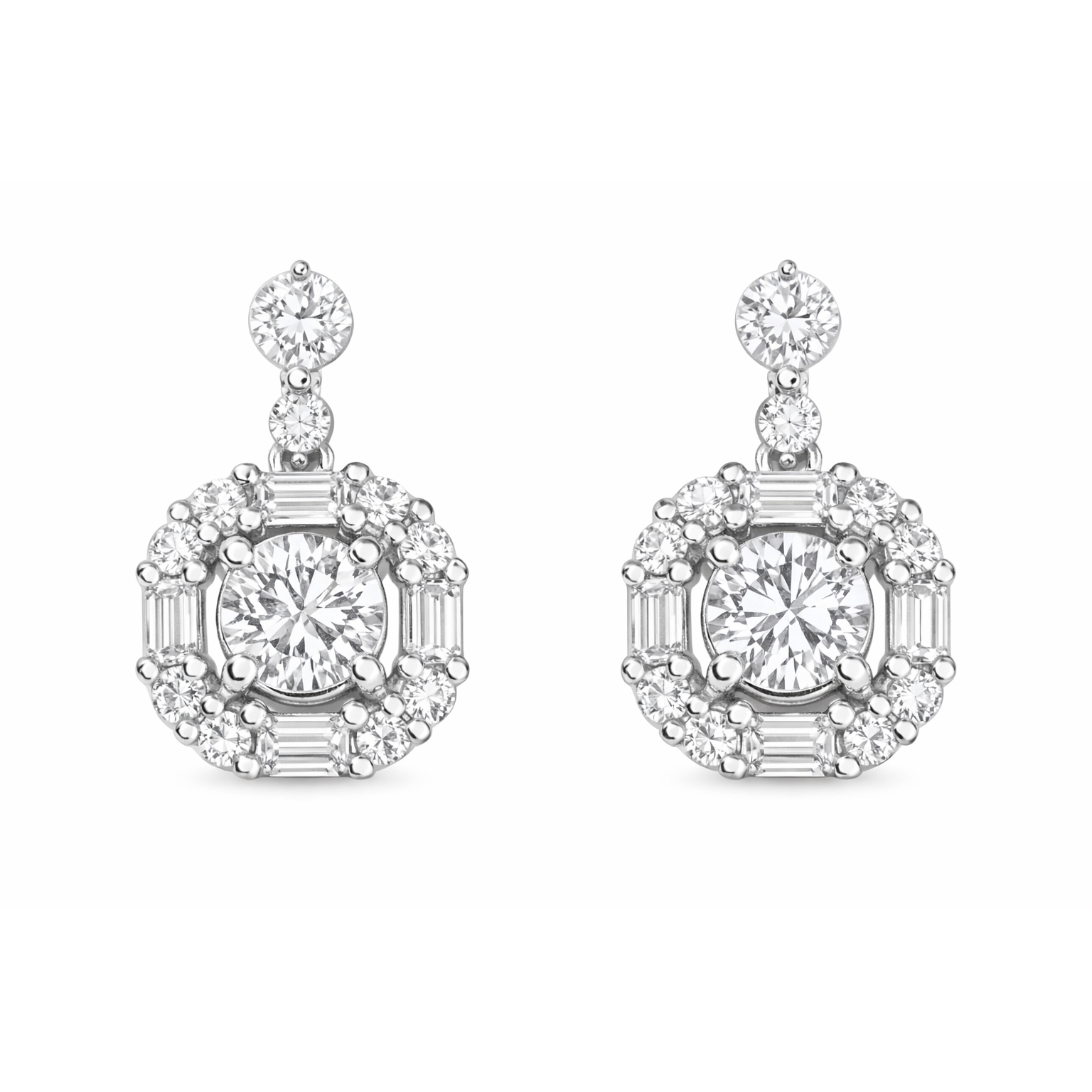 Leaves 18K Gold Natural Diamond Stud Earrings | Cluster-Set 0.24CT Diamonds