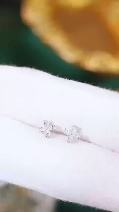 18k Gold Diamond Earrings with Clover Design, Natural Diamond 0.30ct