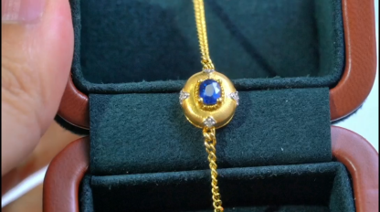 18k Gold Bracelet, Sapphire Bracelet with Polished Surface, Cuban Chain Design, 0.53ct Sapphire and Diamond