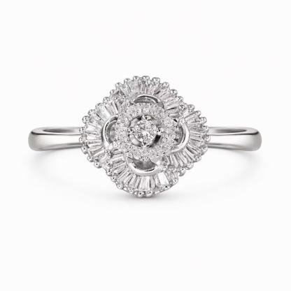 18k gold ring set with a natural diamond; the diamond features a Tapered Baguette cut and weighs 0.25carats.