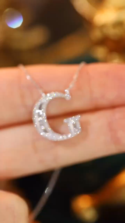 18k Gold Necklace with the Letter "G" Inlaid with 0.40ct Natural Diamond
