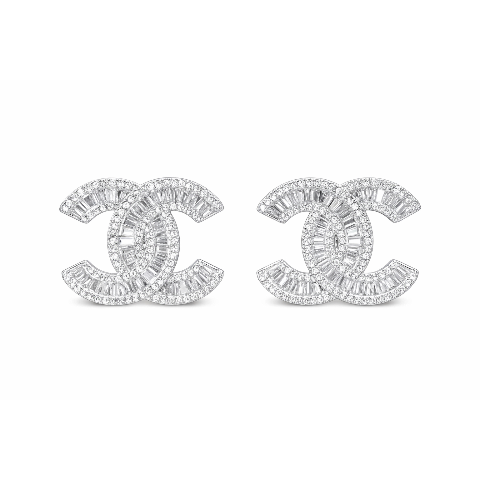 18k Gold Earrings, Studded with 080ct Natural Diamond 