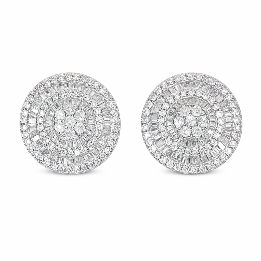 18k Gold Earrings, Studded with 1.10ct Natural Diamond 