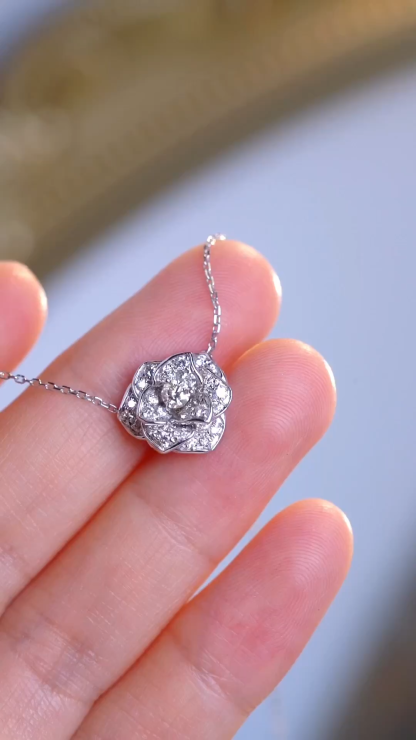 18k Gold Necklace with Flower Design, Natural Diamond 0.50ct