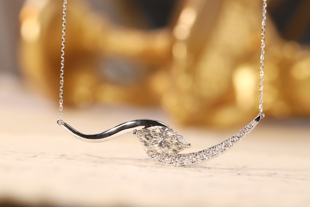 10K gold Timeless Glow · 1ct Marquise Cut Diamond Necklace with 0.30ct Side Stones