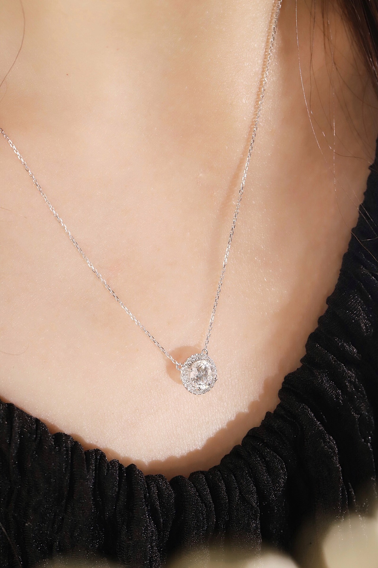 10K gold Radiant Halo · 1ct Lab Grown Diamond Pendant with 0.12ct Accent