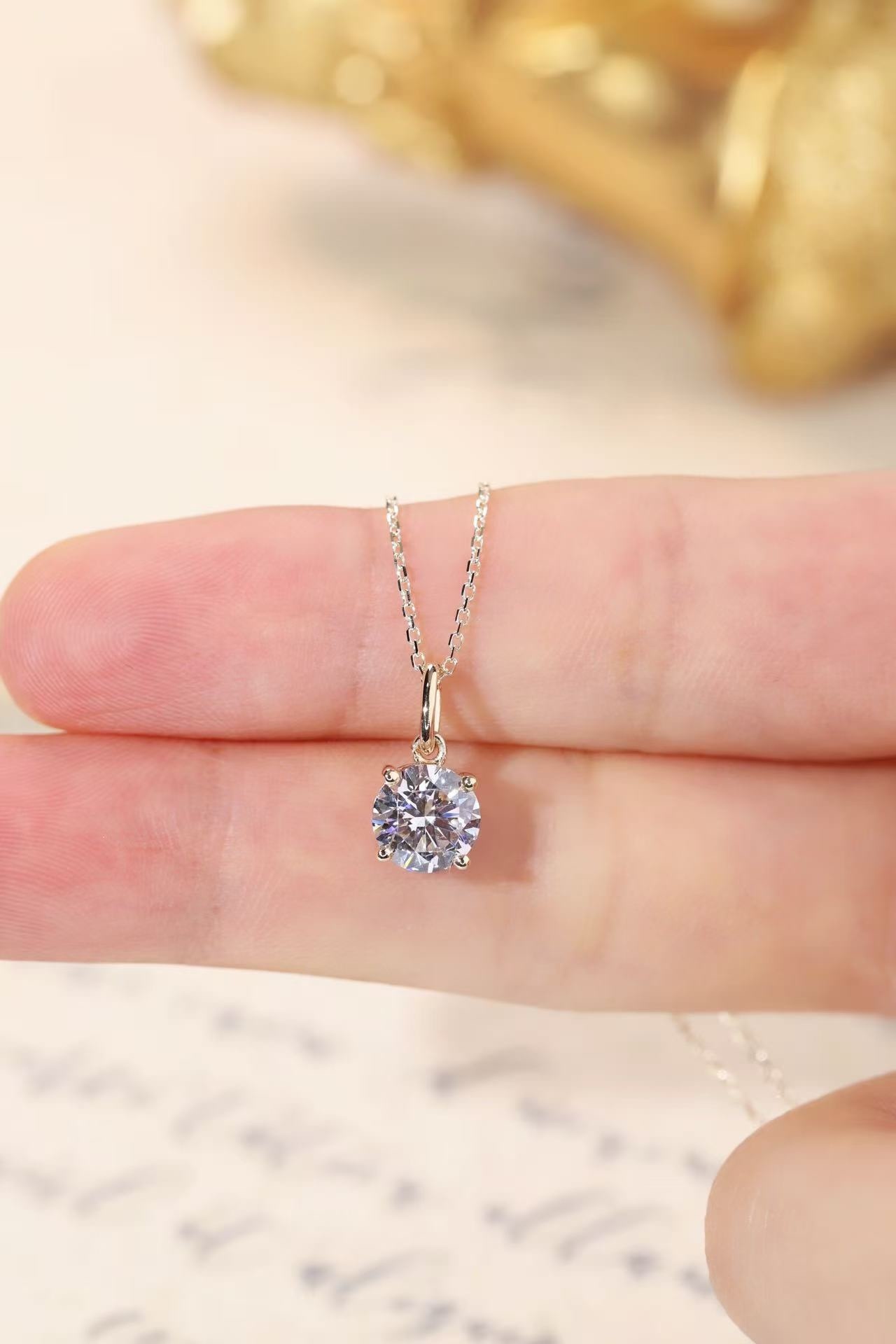 10k gold Pure Brilliance · 1ct Round Cut Lab Grown Diamond Necklace