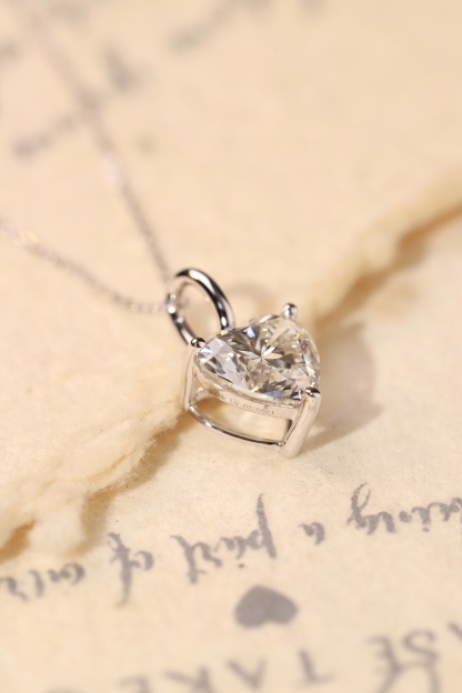 10k gold Heart of Love · 1ct Lab Grown Heart Cut Diamond 3-Prong Necklace