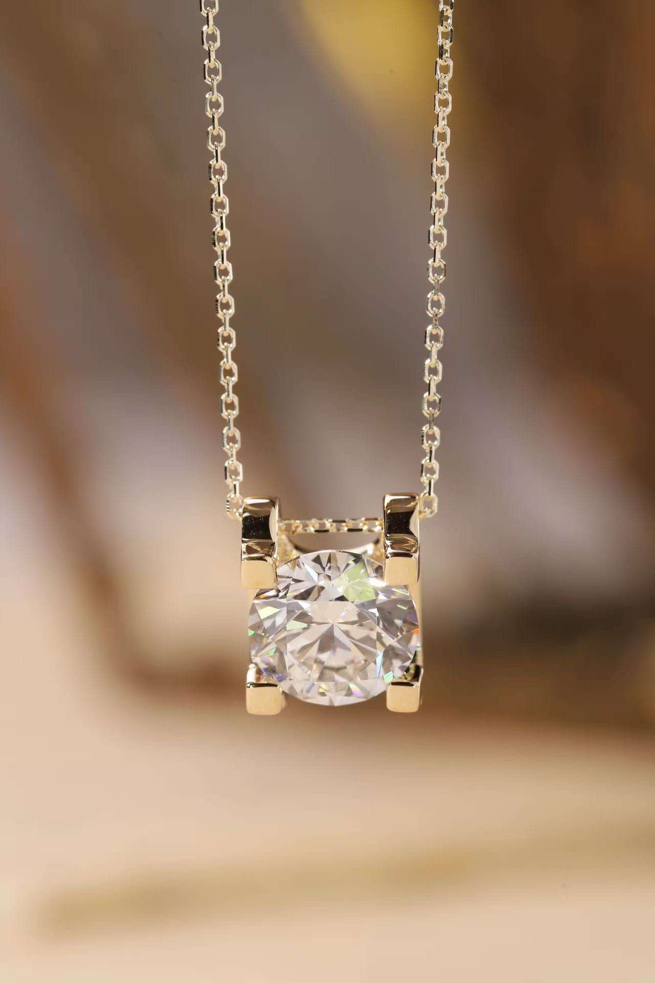 10K gold Modern Grace · 1ct Lab Grown Diamond Bull Head Necklace