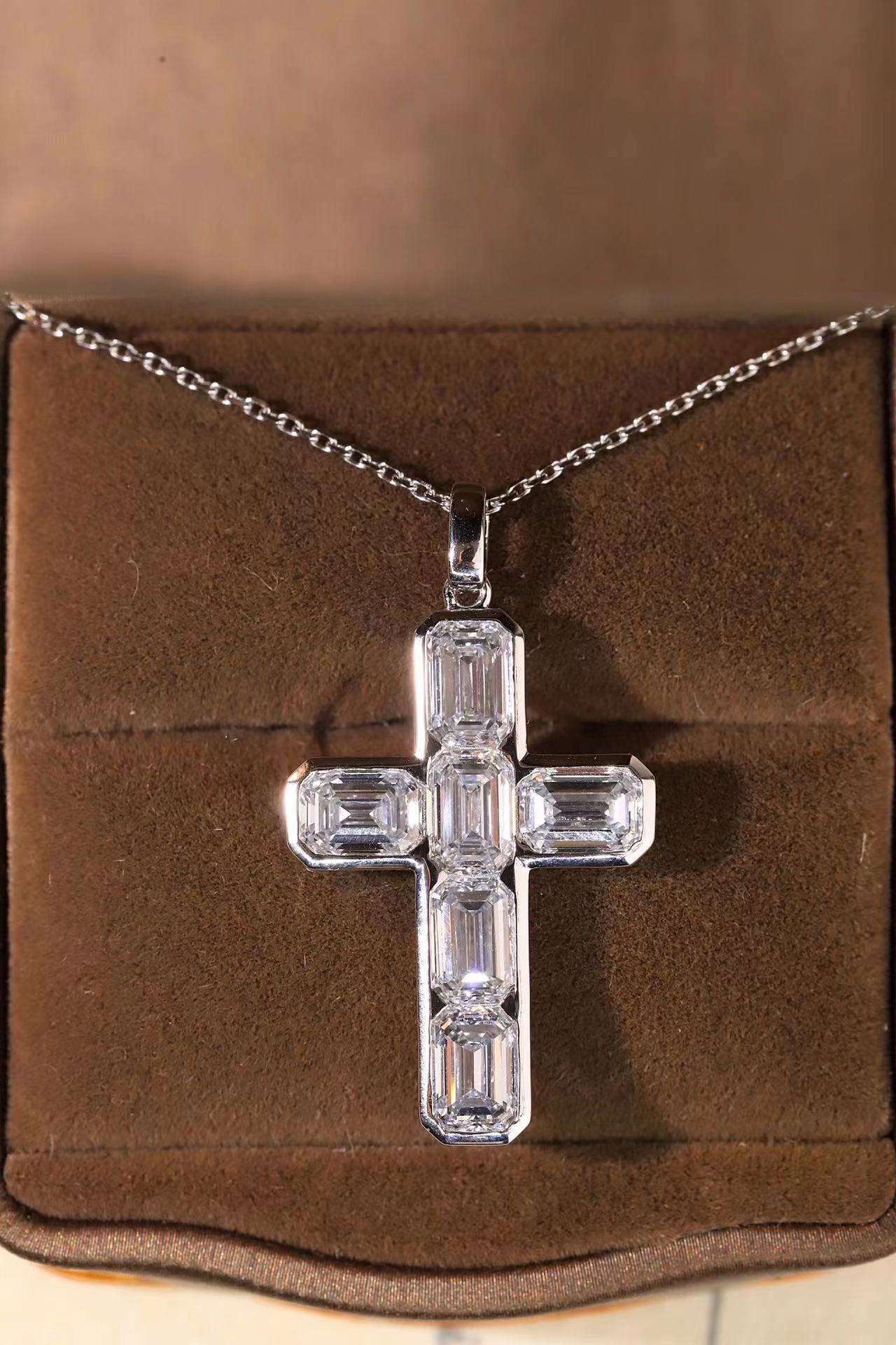 10K gold Smooth lines ·  Emerald Cut Lab Grown Diamond Cross Necklace