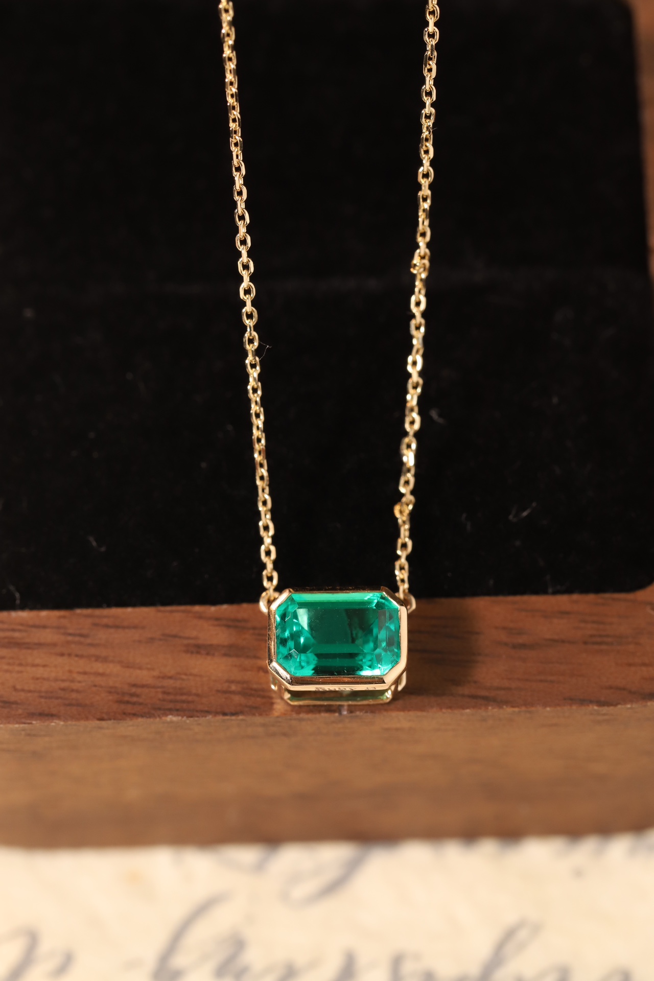 10K gold Pure Elegance · 1ct Emerald Cut Bezel Set Lab Grown Gemstone Necklace