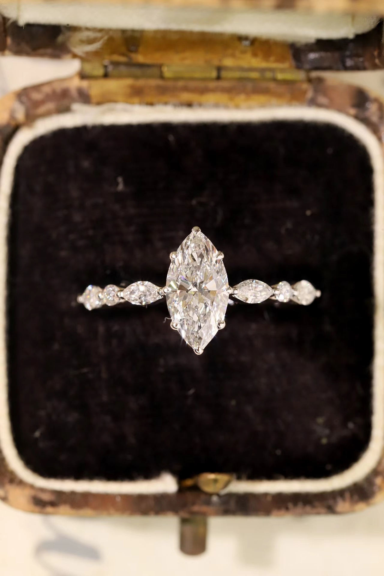 10K Gold Marquise Sparkle · 1ct Lab-Grown Marquise Cut Diamond Ring with Accent Stones